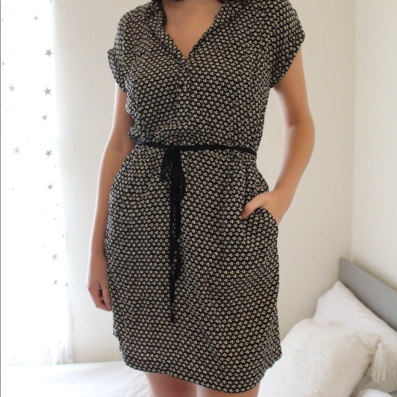 LOFT Dresses & Skirts - Loft patterned dress